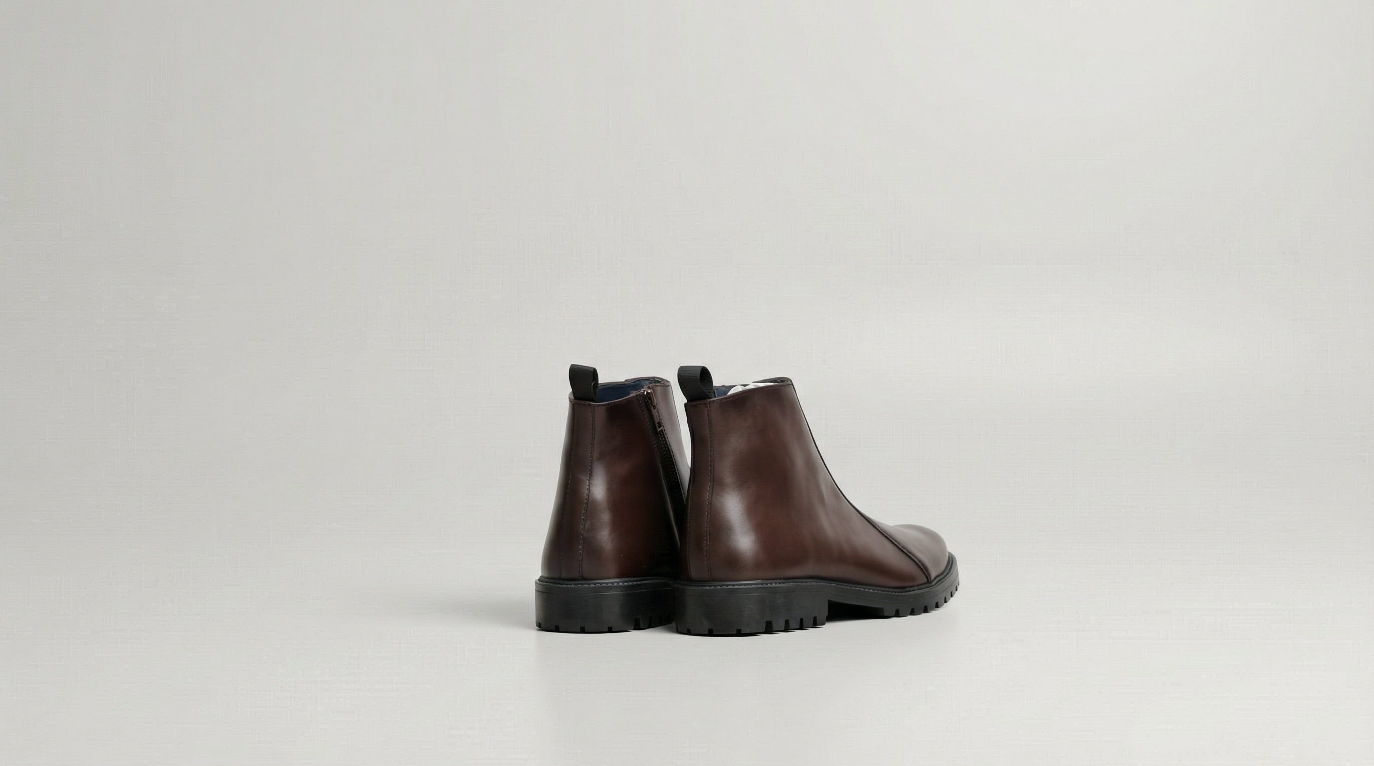 CHUNKY CHELSEA BOOTS