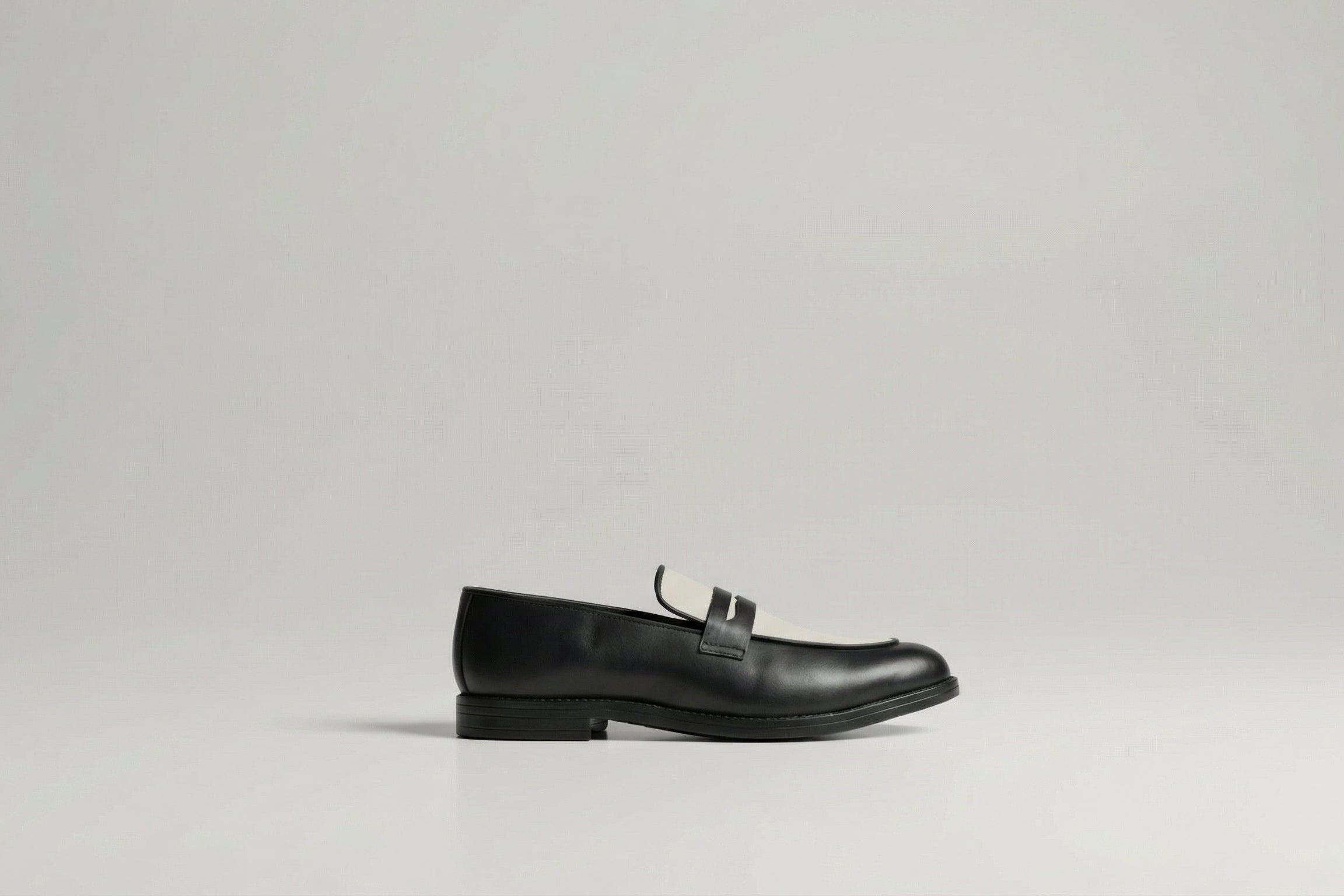 Bicolor Penny Loafer- Black