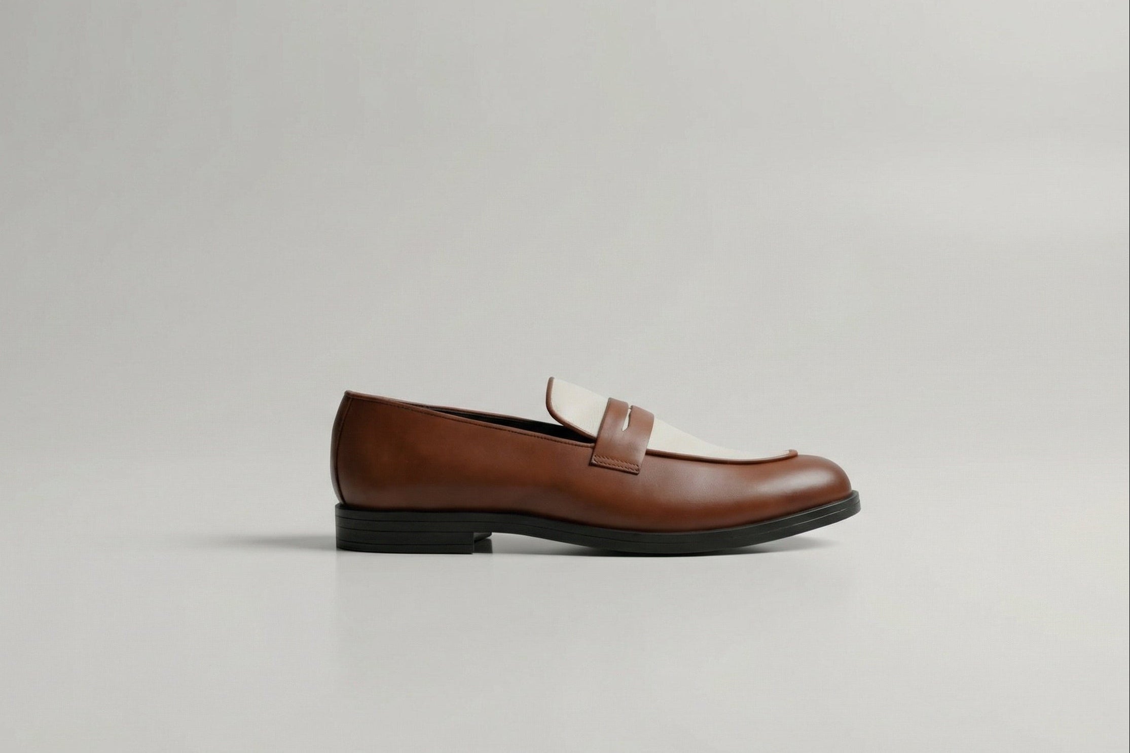 Bicolor Penny Loafer- Tan