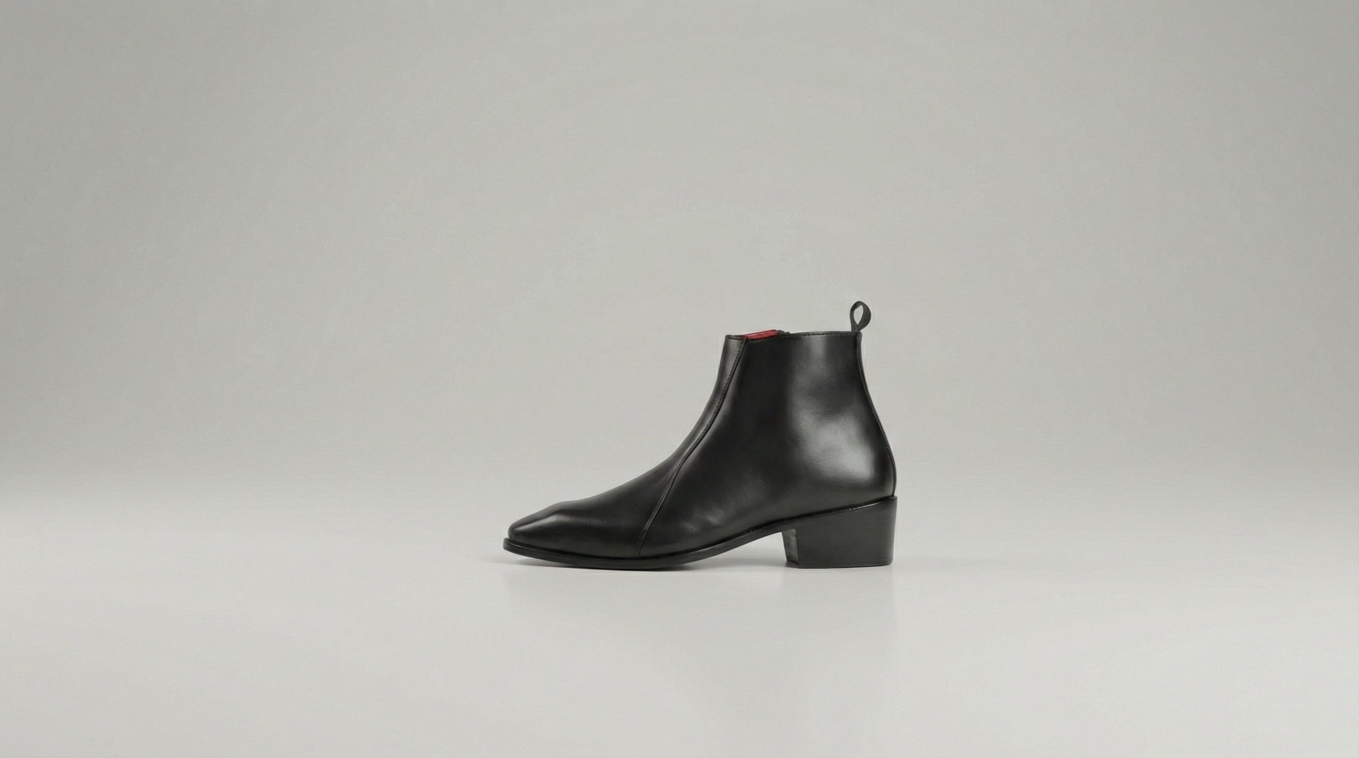 Black Leather Chelsea boot